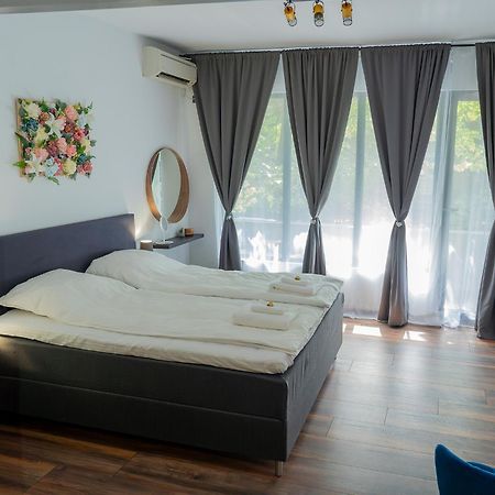 Central Apartments فيليكو ترنوفو المظهر الخارجي الصورة